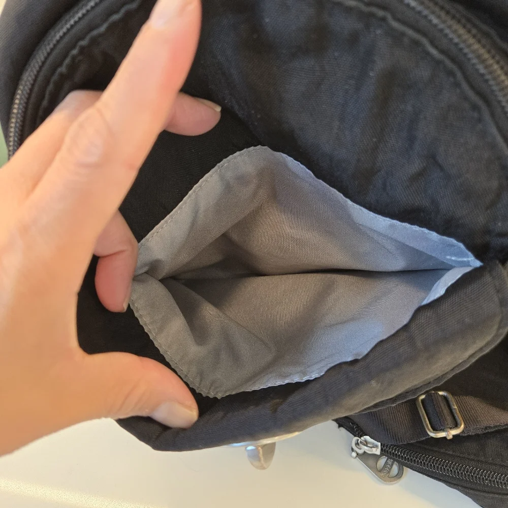 Baggallini Convertible Backpack Black‎ Travel Lightweight Pockets